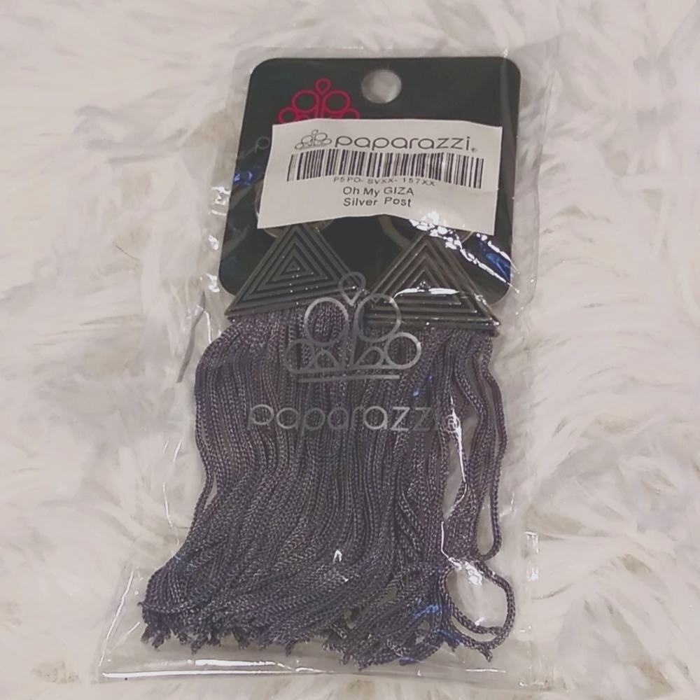 NWT Oh My GIZA silver fringe post back earrings - Picture 3 of 7